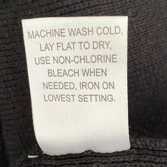 Modern Amusement Black Crewneck Pocket Swe… - Picture 9 of 10